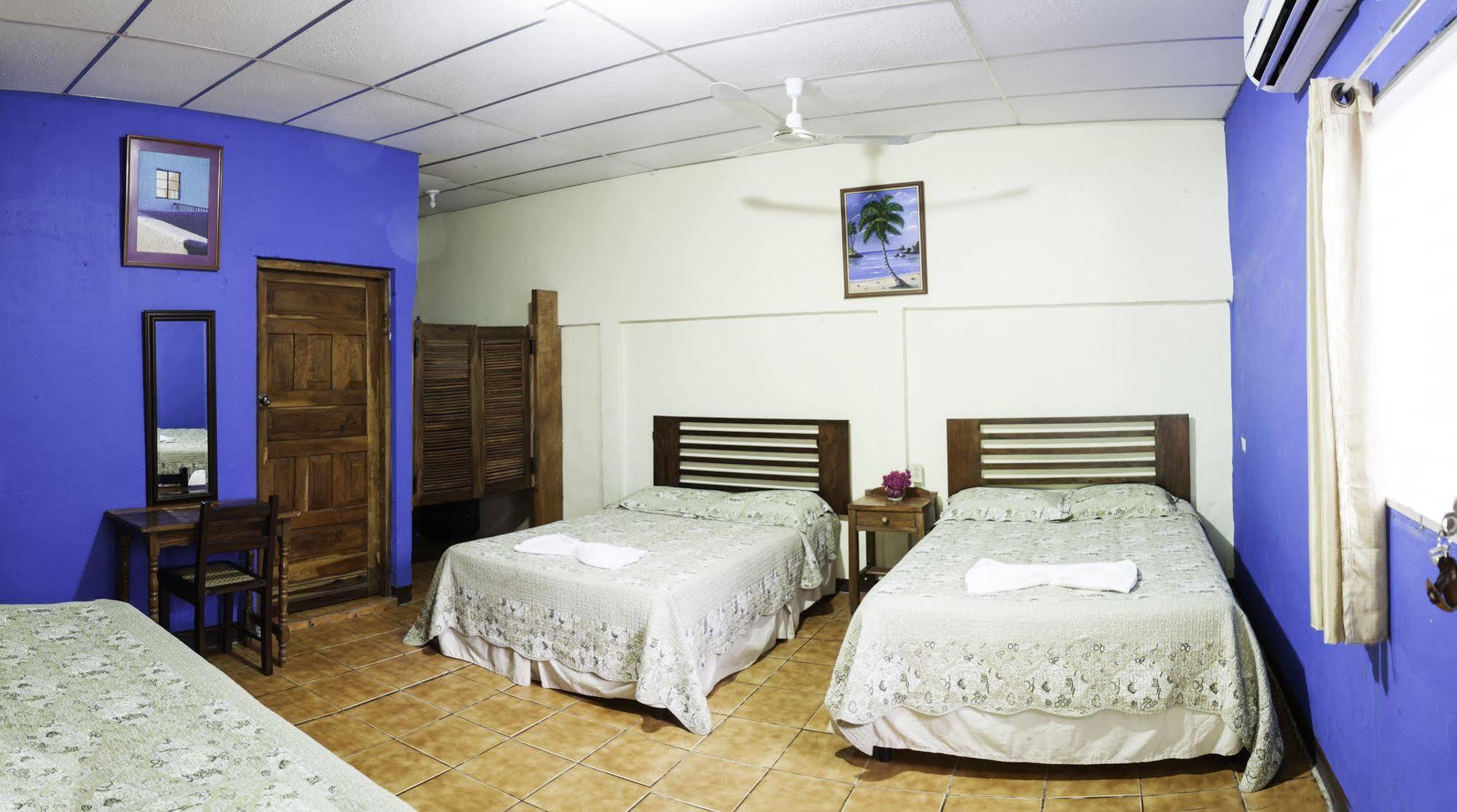 Hotel Hamacas Rivas Exterior photo